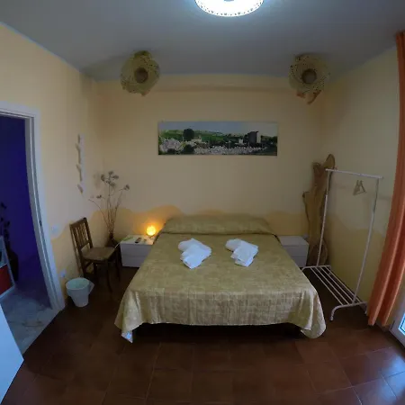 Tra Sassi E Nuvole * Matera